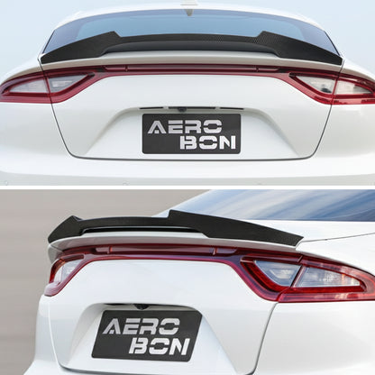 AeroBon Carbon Fiber Trunk Spoiler Kia Stinger (2018-2023) MV - close-up detail